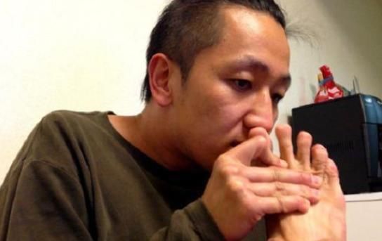 若身上四处“发臭”,不一定是不爱干净!很可能有潜藏疾病