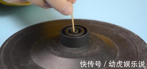 牙签|电热水壶上放一根牙签,作用真强大,一年能省不少钱,早学早受益