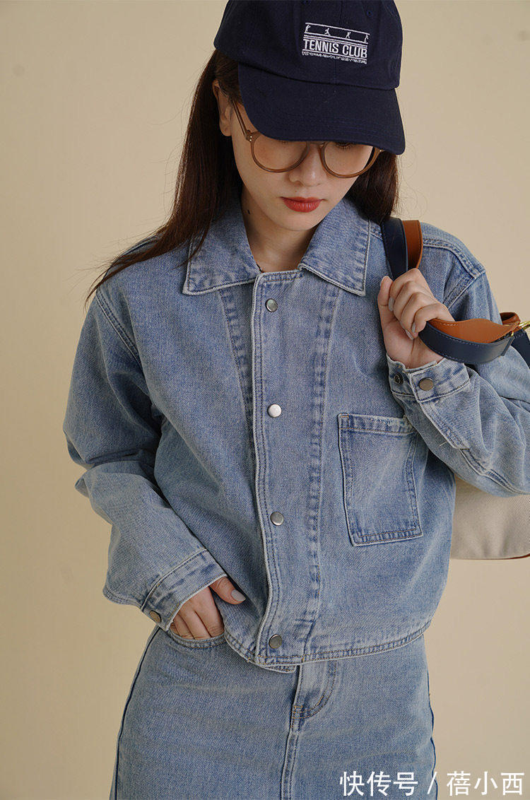 搭配|被这样的套装征服!一键解决上下搭配,让你秋季出行没穿搭烦恼