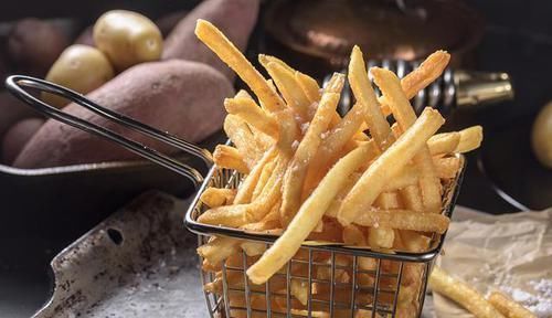 糖分|经常便秘的人,尽量少吃3样食物,让肠道越来越通畅