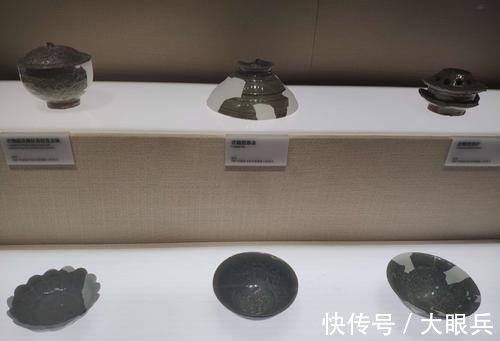 瓷胎&汝瓷釉色莹润,釉面似玉非玉胜似玉,世人皆为此沉迷!