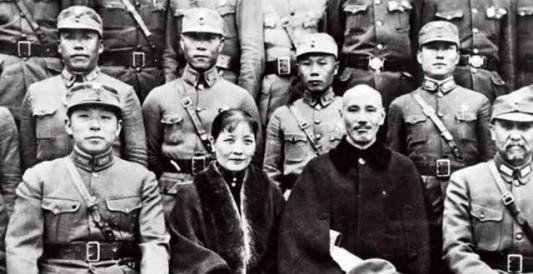 国民革命军东北边防|东北易帜后,张学良手中有多少兵力,东北军结局如何