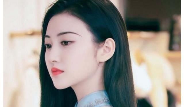 “小猴紫”資源好到炸,又一檔常駐綜藝曝光,楊紫轉(zhuǎn)綜藝咖了嗎?