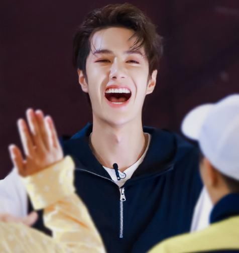 王一博空降《拜托了冰箱》注意到他出场方式,粉丝忍不住回放5遍