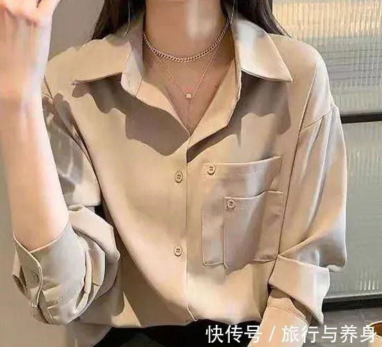 咖啡色 入秋衬衫,我拜托你选这3件!太好看了!