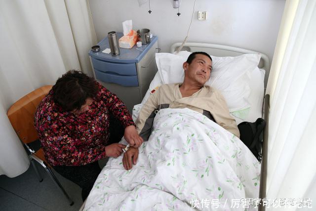 50岁之后,是脑梗高发期,若2处“变硬”,脑梗正在向你“突进”
