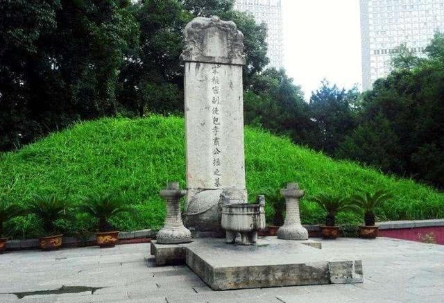 有人|包拯死后,其后代现今怎么样了?已传35代,因家训很少有人做官