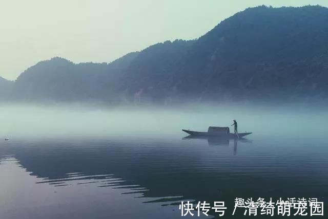 人生@苏轼很有哲理的一首词,在景物中蕴含着人生思考,读来启迪人心