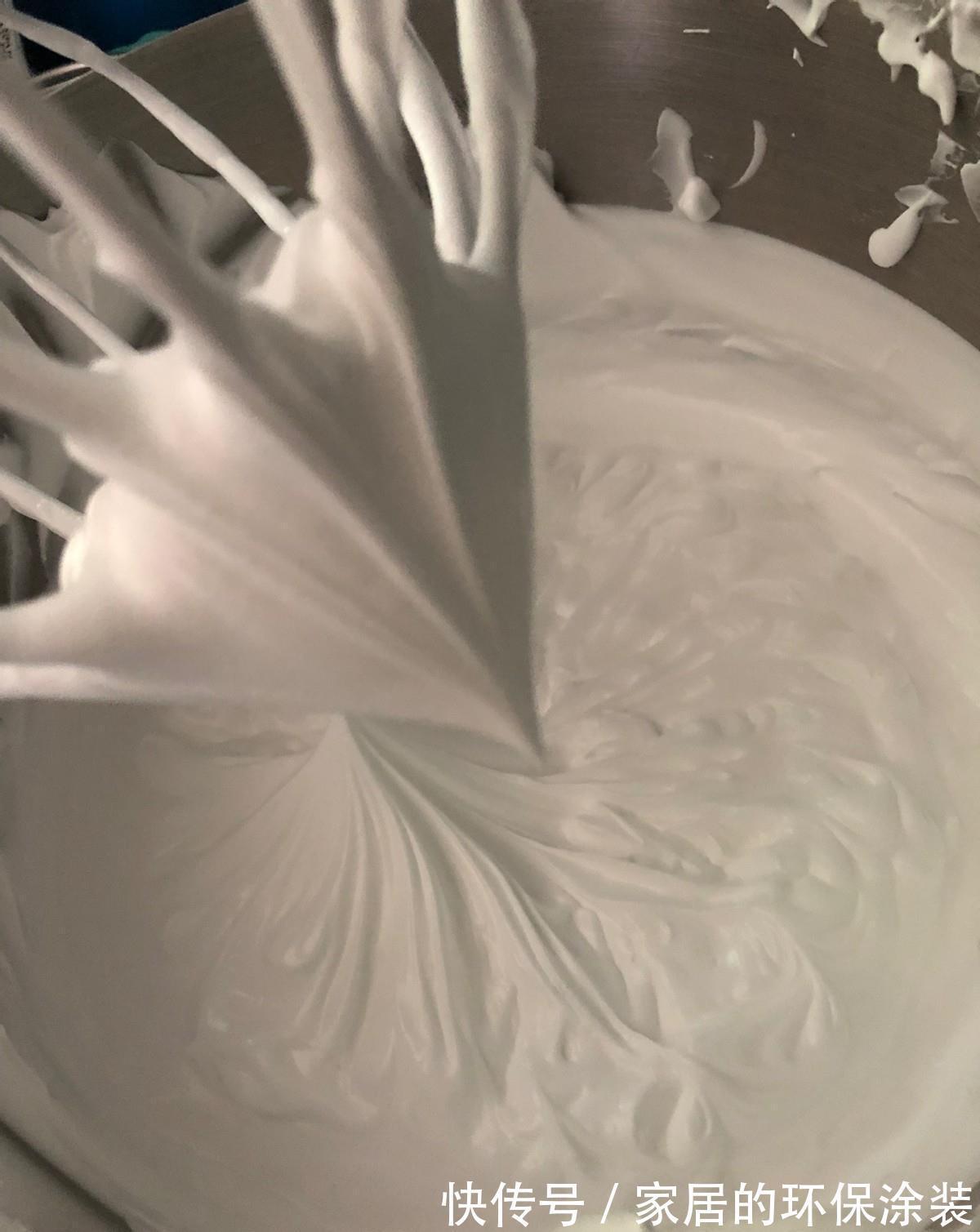 香浓|香浓可口的千层蛋糕，约上三五好友，一起品尝下午茶