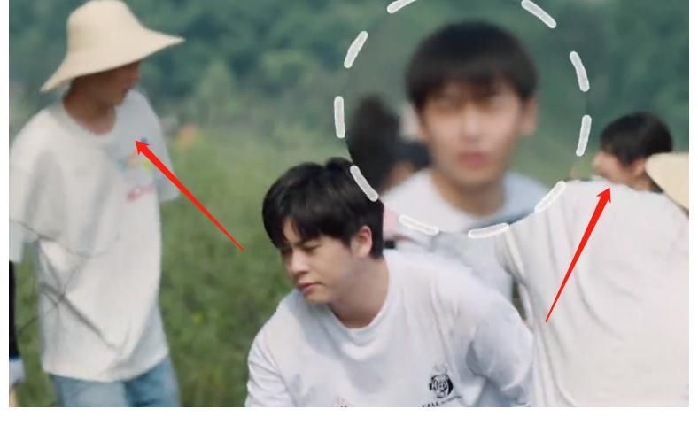 绿豆糖水|明月解说:最“富”石心城石锤了!装备遍地有,一栋房子顶一座城