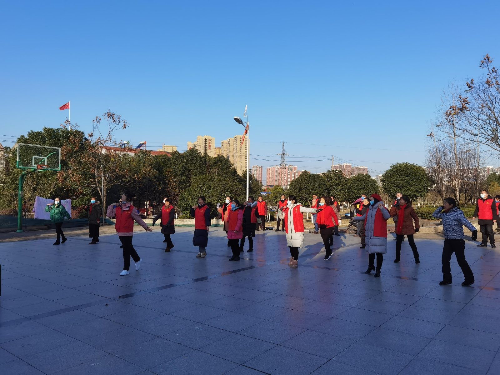  健身操|“五项五进”健身操跳进了仙女山社区