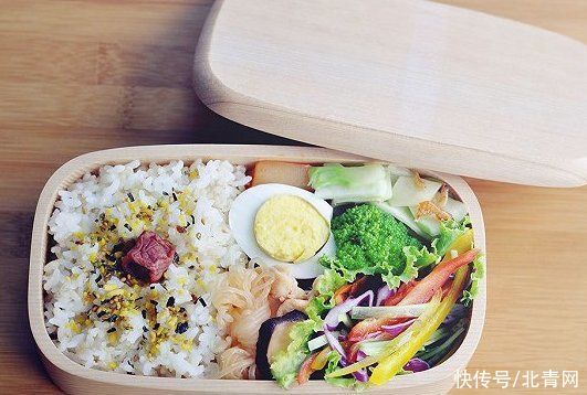 身体衰老|一日三餐这几种坏习惯，会加速我们的身体衰老