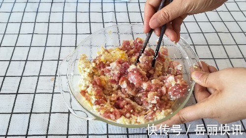 豆腐|一块豆腐，半斤猪肉，试试这做法，香而不腻，比红烧肉还香