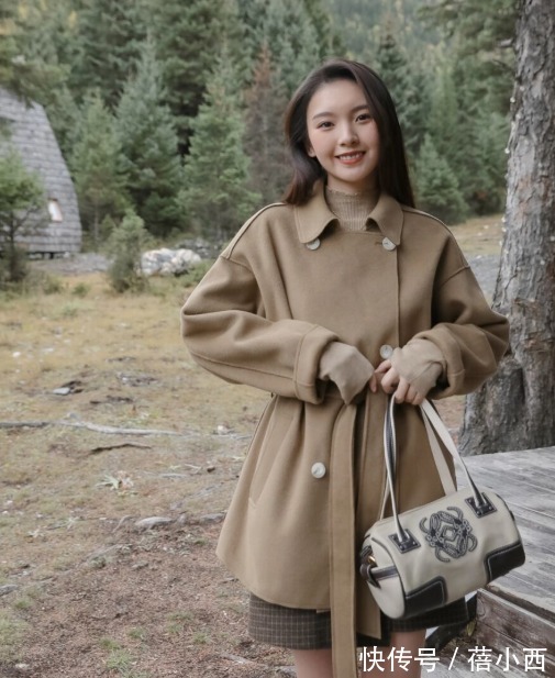 毛呢外套|奔三奔四的女人别穿得太廉价,入冬get这件毛呢外套,优雅又贵气