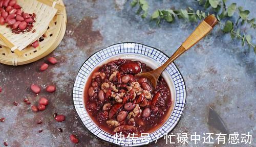 五红汤|生怕冷就喝此汤,补气益血,气色红润有光泽