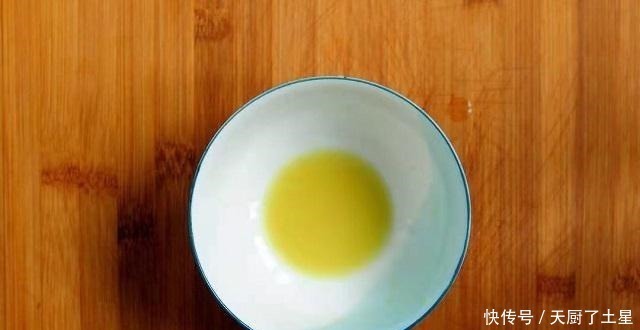 牛肉嫩滑的处理方法,30年老厨师传授经验,不柴不硬,似嫩豆腐