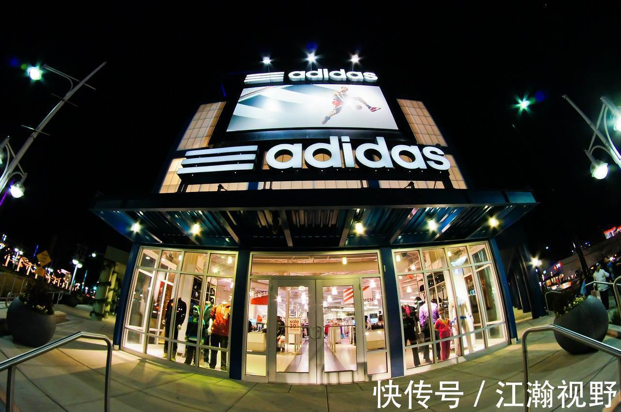 品牌|安踏线上业绩首超耐克阿迪?国产品牌真的已经打败国际巨头了?