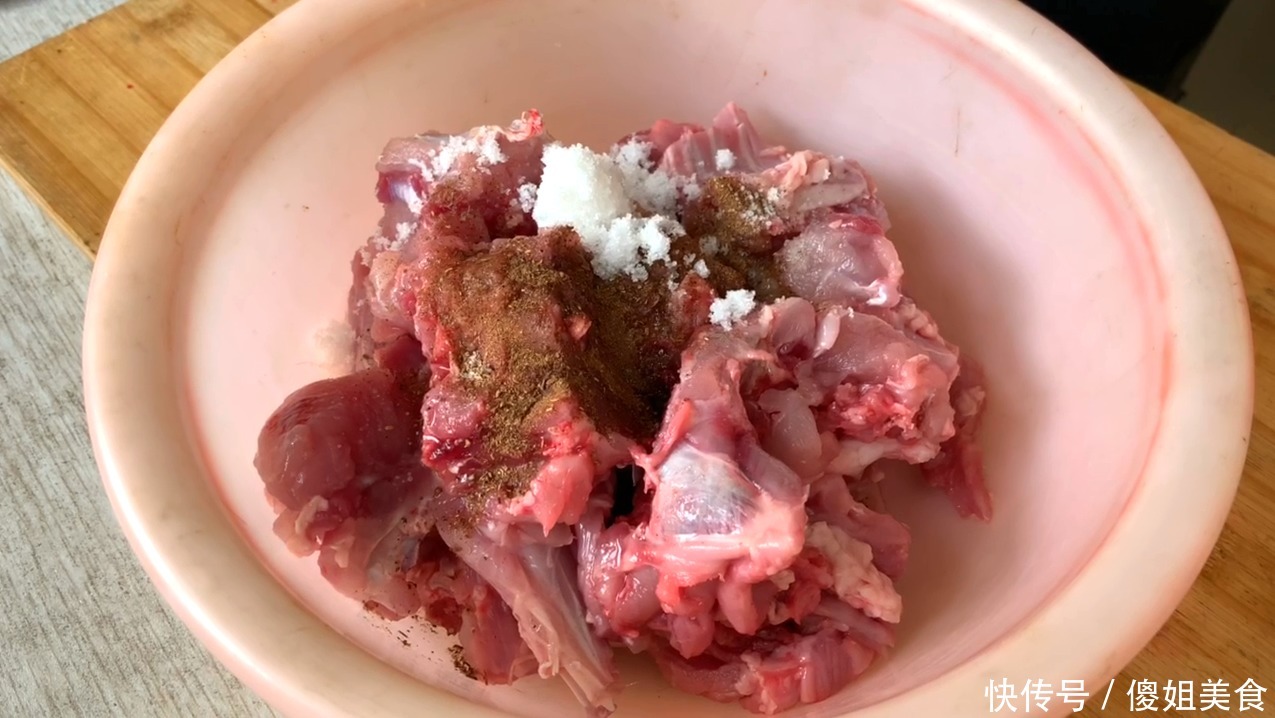  鸡鸭鱼肉|天冷了，少吃鸡鸭鱼肉多吃它，比牛羊肉滋补，再贵也要吃，太香了