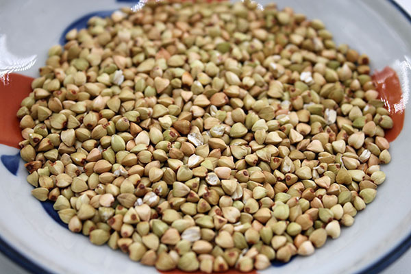 有益菌|便秘的人,堪称天然“推粪机”的食物,并不是香蕉,平时不妨多吃