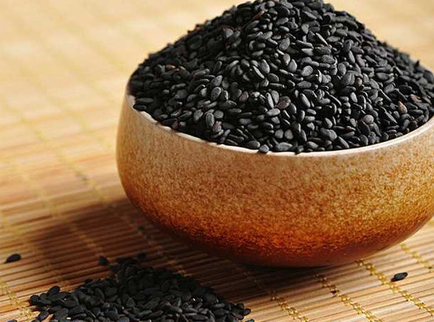 卵巢|“天然雌激素”找到了,女人50岁后要多吃,美白祛斑抗皱防衰老