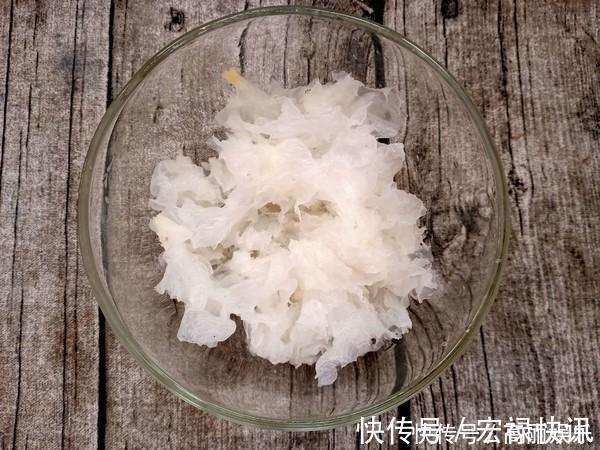 朵形|“穷人的燕窝”是它,女人2天吃1次,皮肤光滑,45岁似少女!