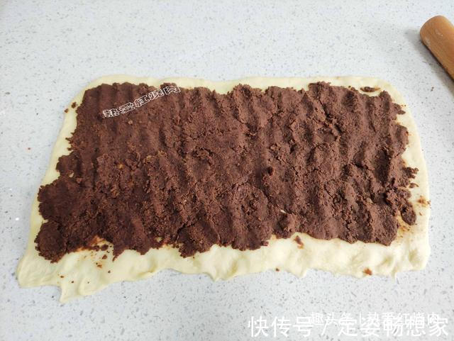 吐司|用这方法做的吐司拉丝效果更好，因为放了红豆沙，放三天也很软