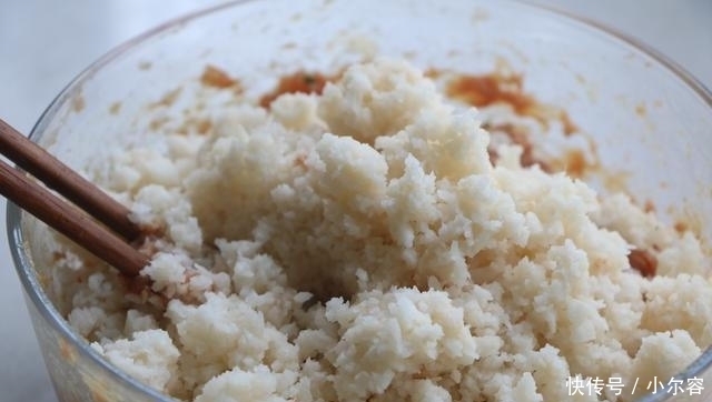  莲藕|每年中秋必做的一道菜，蒸一蒸颜值高上档次，上桌汤汁都不剩！香