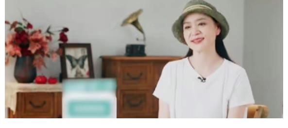 老年人|62岁刘雪华独居10年！网友评价不一：年轻人向往，年长者排斥