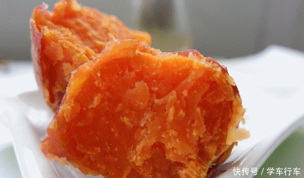 蒸红薯时,只会隔水蒸可不行!牢记4点,红薯软糯香甜,没水汽味!