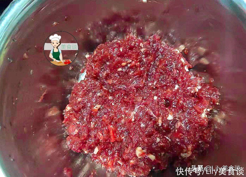 秋天|入秋后,这“一荤一素”多吃,切碎蒸包子真香呀,营养好吃不上火