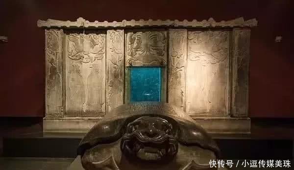 地宫|皇帝下葬后，地宫反锁，最后一个工匠咋逃出来？