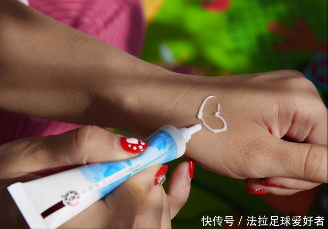 4款超市眼霜分析大宝、美加净、丸美、相宜本草,适合三四十岁