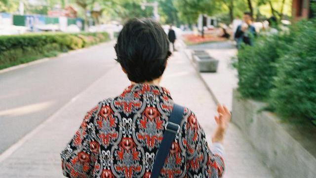 运动|“走路”也能减肥的4个技巧,燃烧卡路里,或能为健康保驾护航