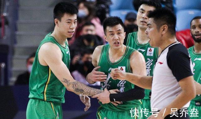 职业生涯|辽篮3消息!杨鸣遭CBA重罚,郭艾伦迎新里程碑,张镇麟正式发声