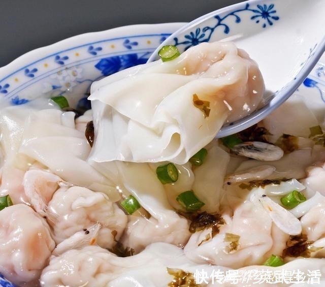 天冷,孩子就爱这早餐,一顿能吃20个,喷香美味,上学倍儿精神