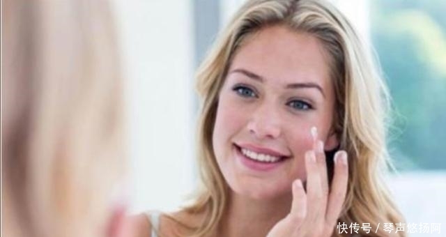 脸部|洗脸后,直接用手拍打爽肤水?怪不得皮肤差!这样做才是正确的