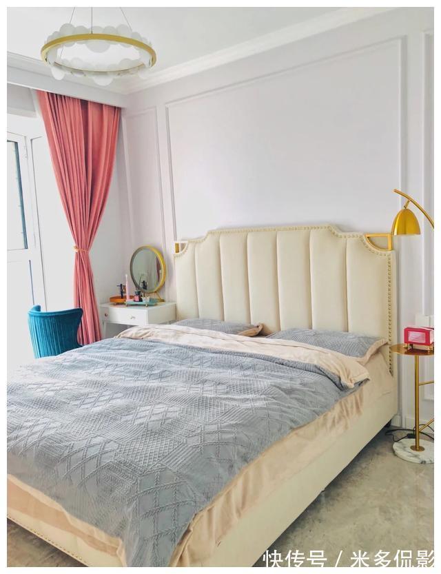 石膏线|她家88平米，全屋刷乳胶漆，石膏线做背景墙，效果太漂亮温馨了