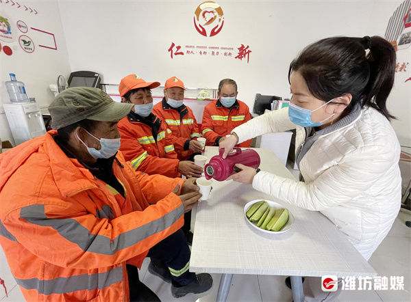 新华社区|真好！寒冬里一杯热水暖人心扉