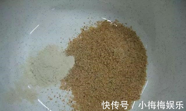 搓饵|除了拉丝粉,还有这些办法,能让搓饵的附钩性更好