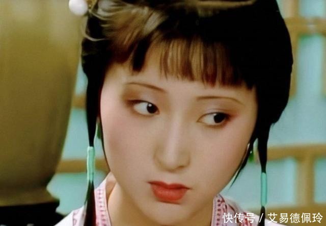 迎春一向沉默寡言,却用3个字称呼林黛玉,揭露了两人的真实关系