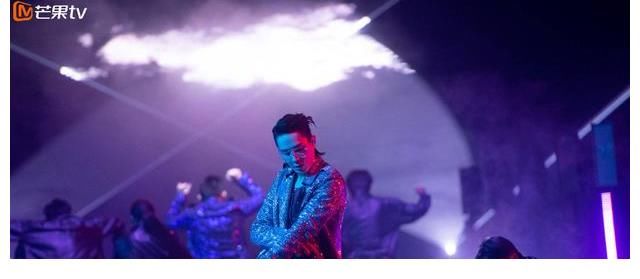 节目|《披荆斩棘的哥哥》：大湾区哥哥再次翻红，最大赢家还是这两人