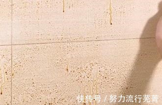老婆|只有3平米的厨房,老婆做到了台面无物!做法真聪明,大伙瞧瞧!