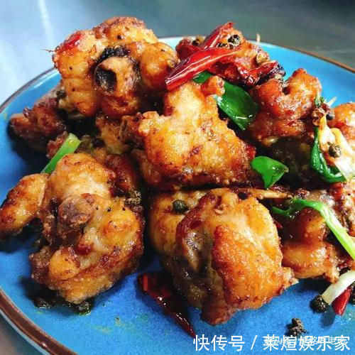 回锅肉|美食推荐杏鲍菇焖土豆片、苦瓜回锅肉、青椒油豆腐、辣子鸡翅