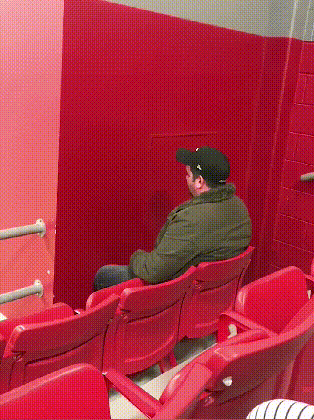 |搞笑GIF:让你们见识见识什么才叫真正的速度