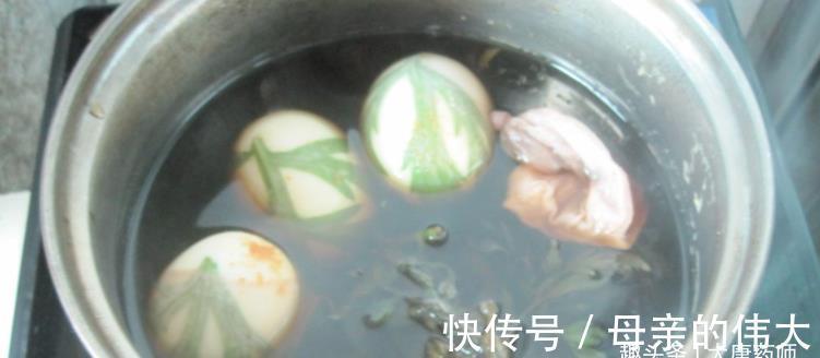 泡脚|小小艾草,5大功效!9个民间妙用方,横扫百病!收藏以备不时之需