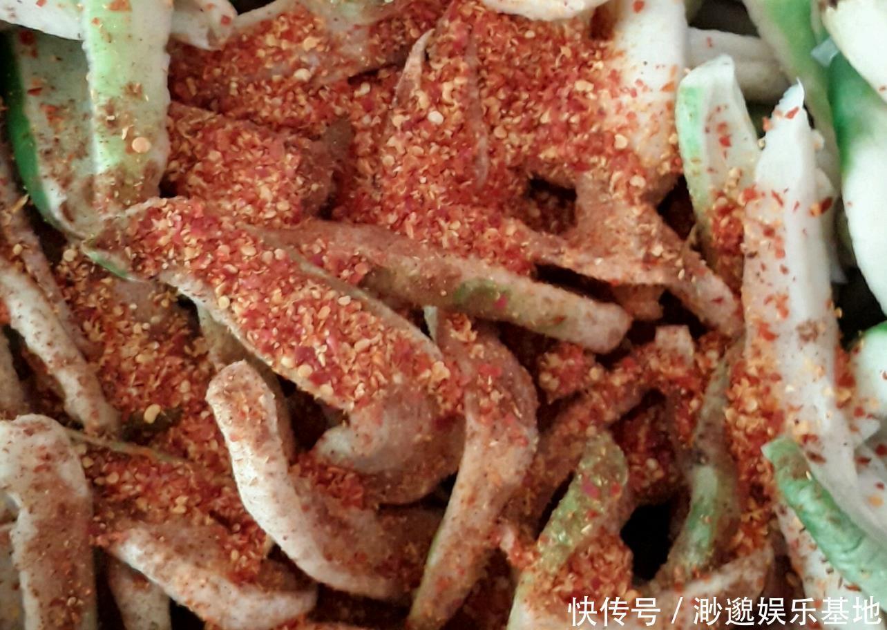  上一年|教你秘制萝卜干的配方和做法，香辣脆爽，放上一年都不会坏