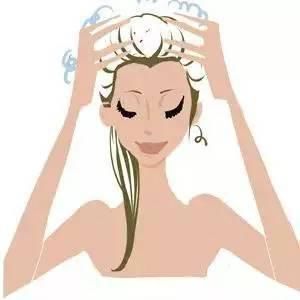 脱发|早上还是晚上洗头好?原来一般人都搞错了