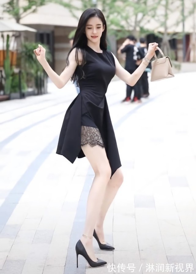 短裤|沙雕动画,搞笑:为了找老爹要零花钱,我穿上了爷爷的大衣!