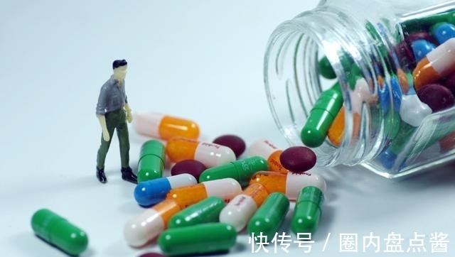 化疗药|可以靶向药和化疗药一起用治疗肺癌吗？疗效是不是更好还有待验证