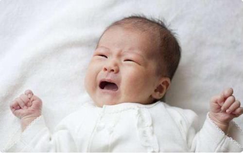 小家伙|宝宝非要哭一顿才肯睡?家长先别觉得烦,读懂娃的小心思更重要